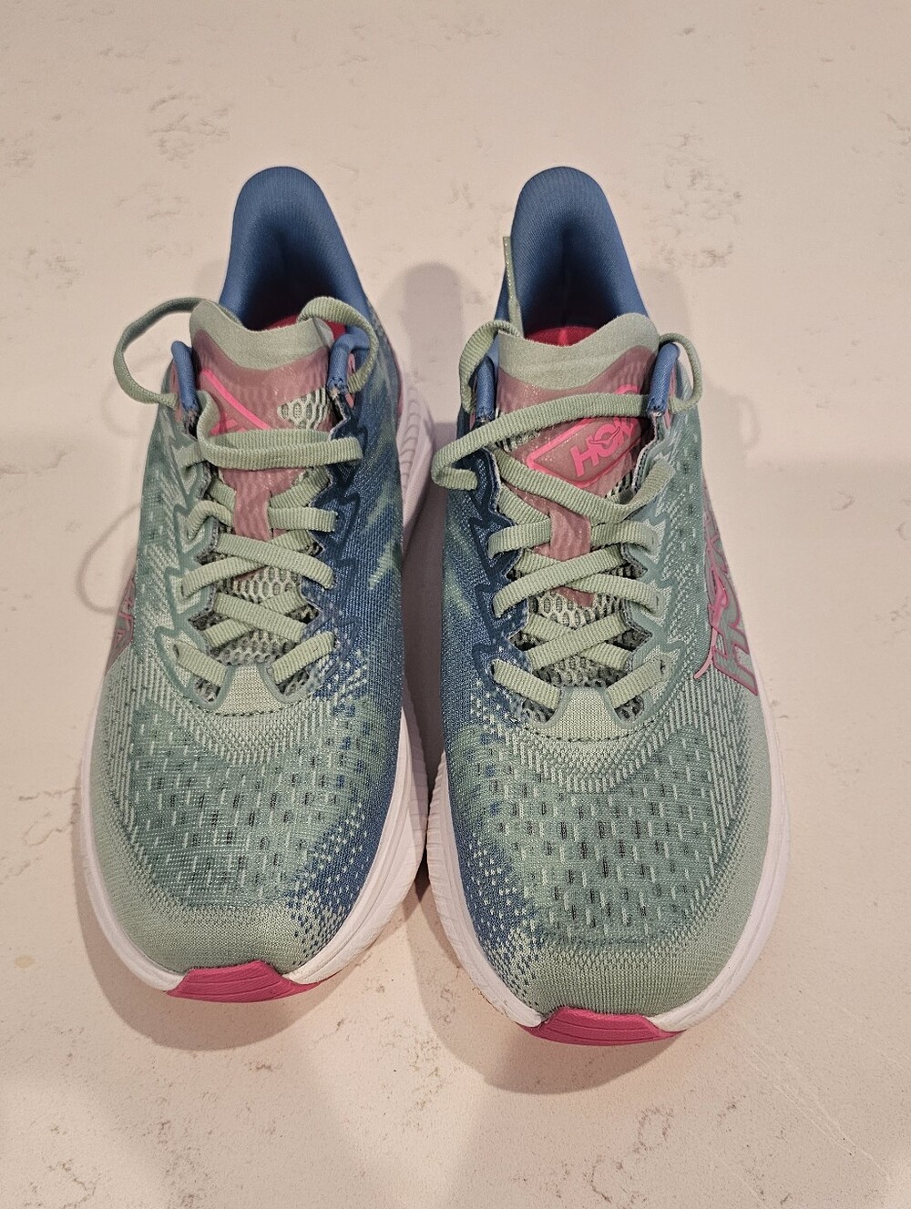 Hoka Mach 6